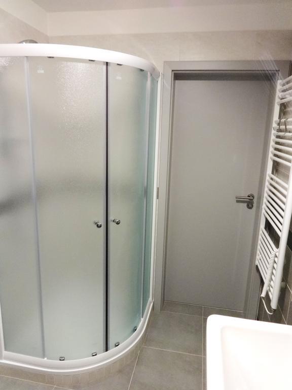 Apartments 4U Center + Free Parking Olomouc Bagian luar foto