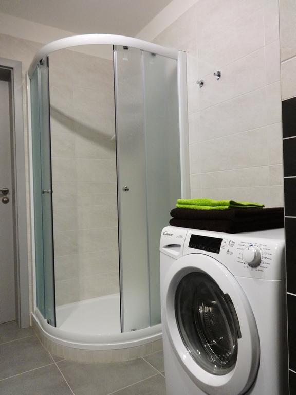 Apartments 4U Center + Free Parking Olomouc Bagian luar foto