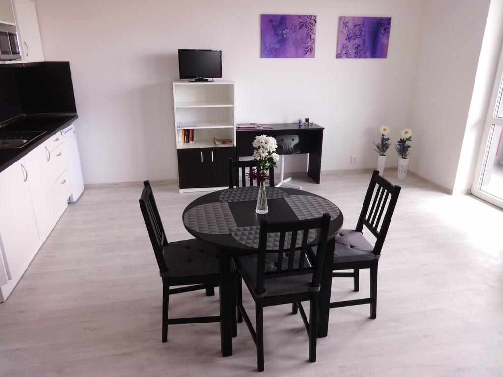 Apartments 4U Center + Free Parking Olomouc Bagian luar foto