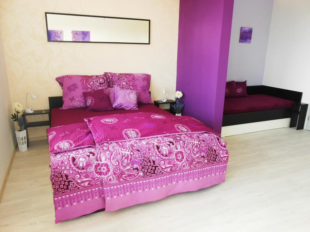 Apartments 4U Center + Free Parking Olomouc Bagian luar foto