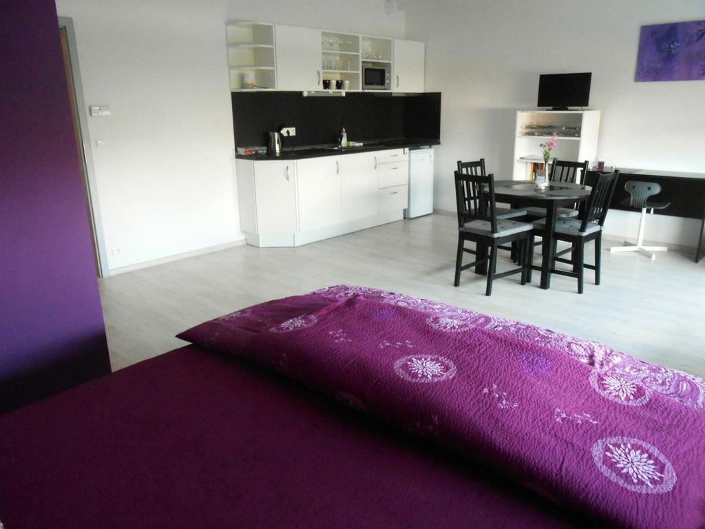 Apartments 4U Center + Free Parking Olomouc Bagian luar foto