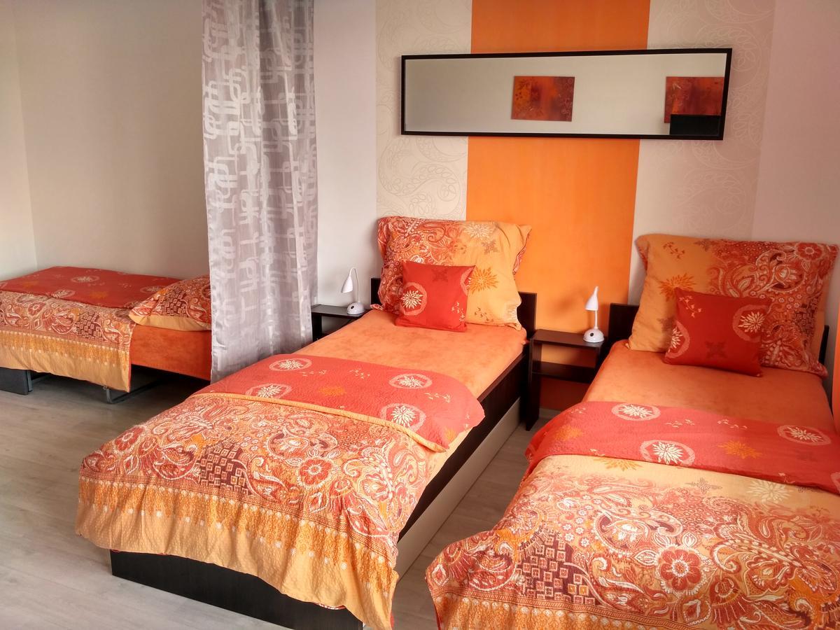 Apartments 4U Center + Free Parking Olomouc Bagian luar foto