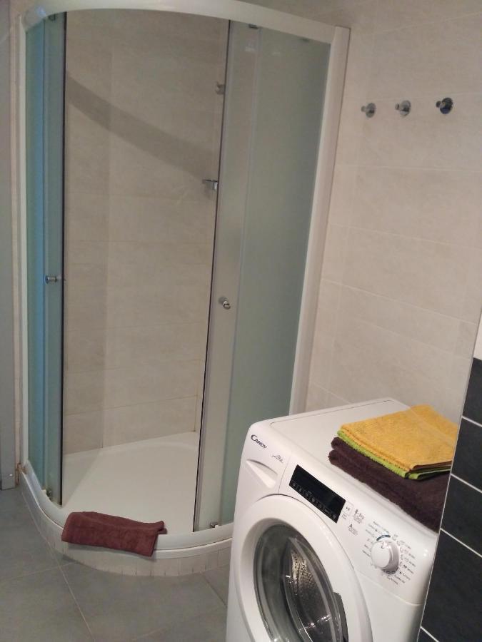 Apartments 4U Center + Free Parking Olomouc Bagian luar foto
